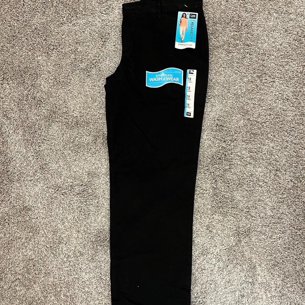 NWT, Lee l Relaxed Fit  | Size 12S
